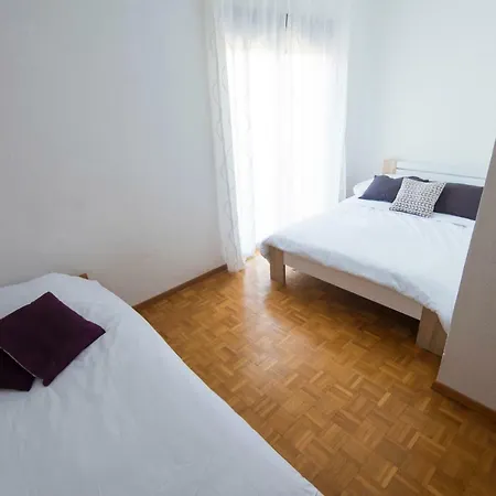 Big House For 8 Apartment Privlaka (Zadar)