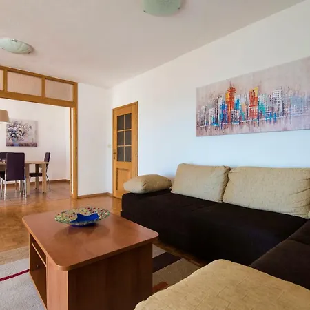 Big House For 8 Apartment Privlaka (Zadar)